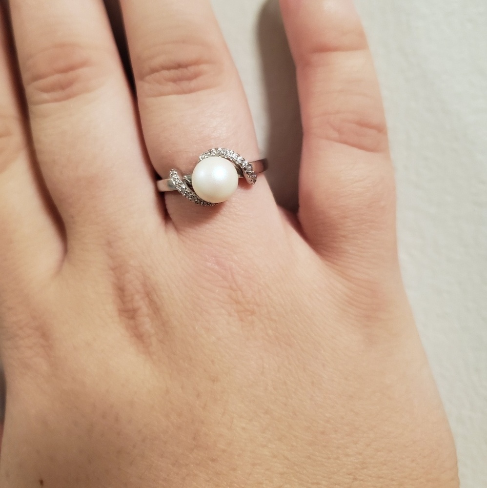 Pearl Ring